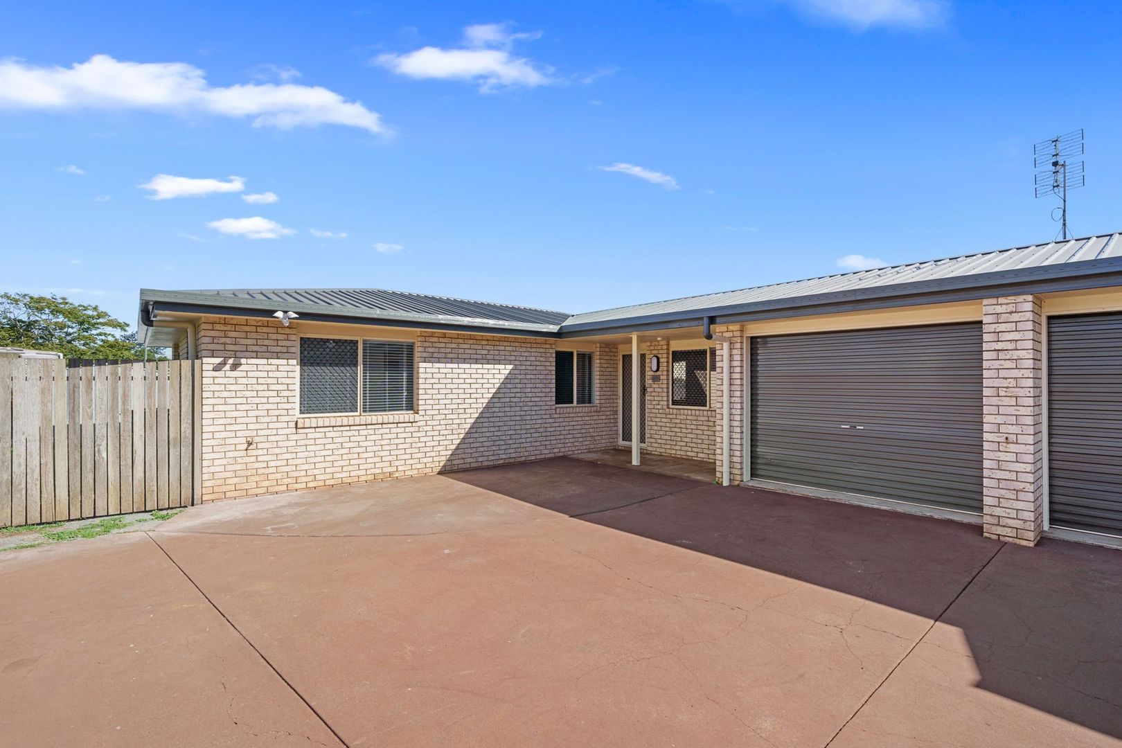 14 Pascoe Lane, Harlaxton QLD 4350, Image 2