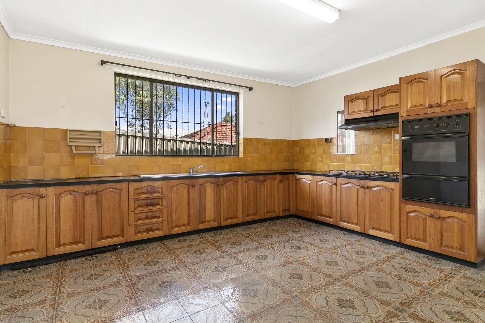 83 Balmain Road, Leichhardt NSW 2040, Image 2