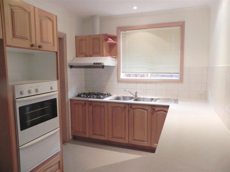 3 bedrooms House in 55 Medina Road GLEN WAVERLEY VIC, 3150