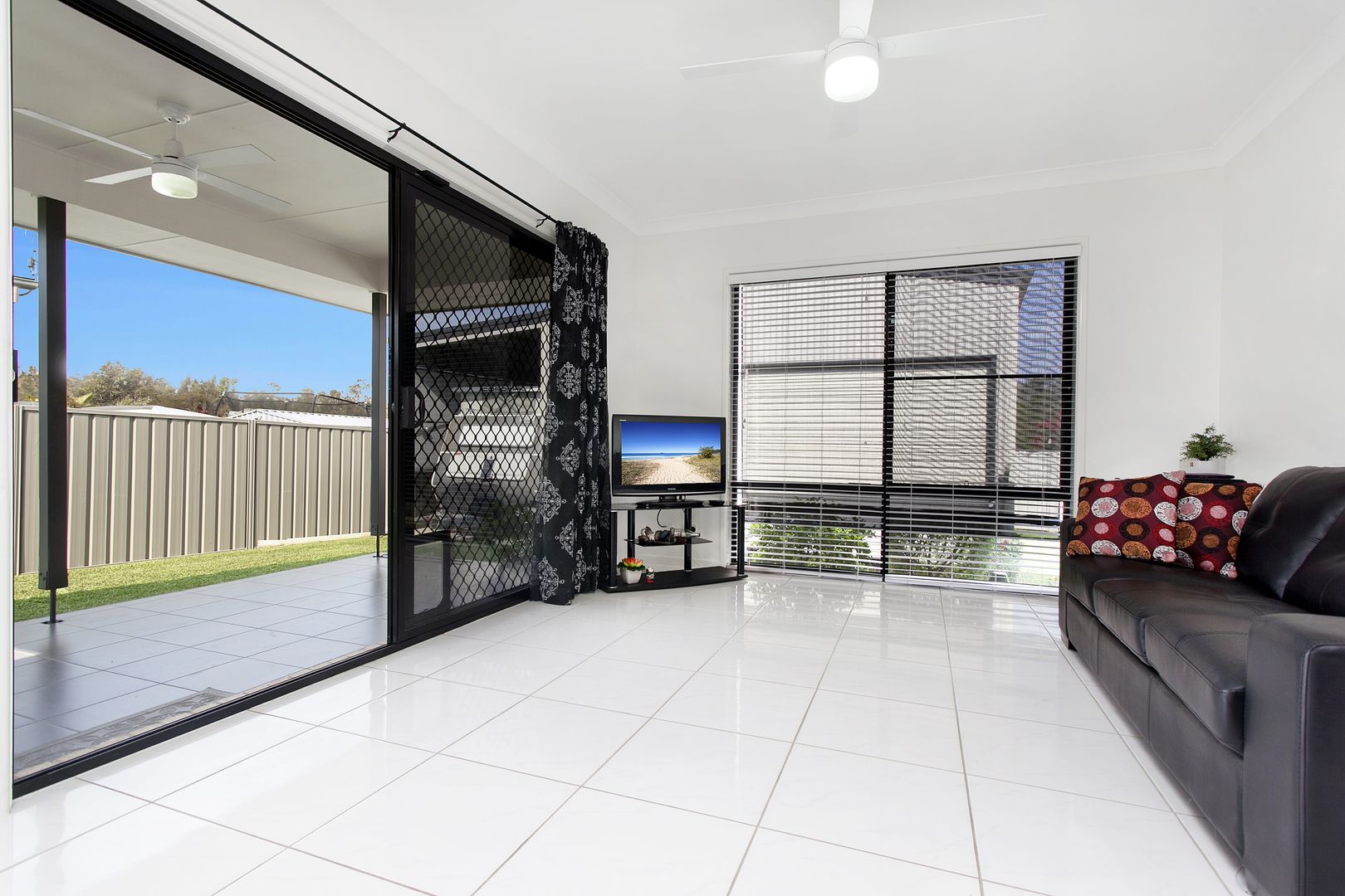 83 Matthews Parade, Corindi Beach NSW 2456, Image 2