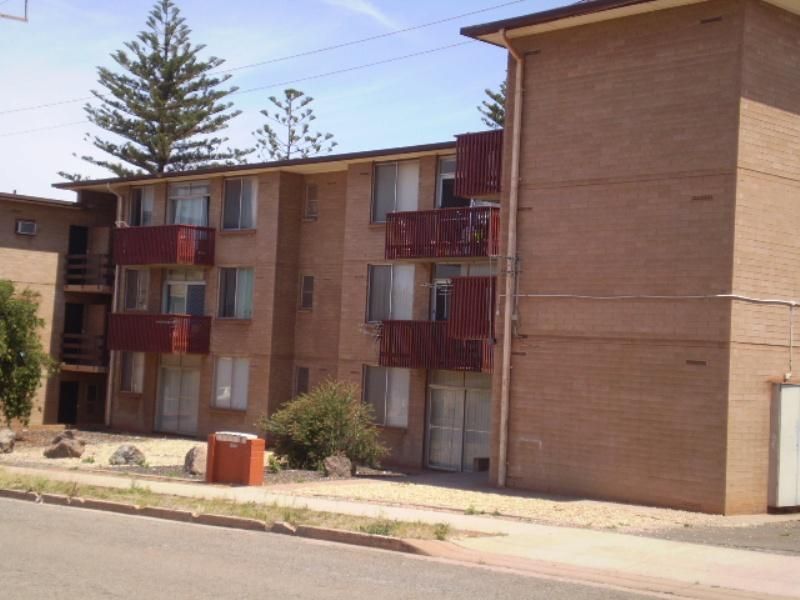 2 bedrooms Apartment / Unit / Flat in 8/2 Kleeman Street WHYALLA SA, 5600