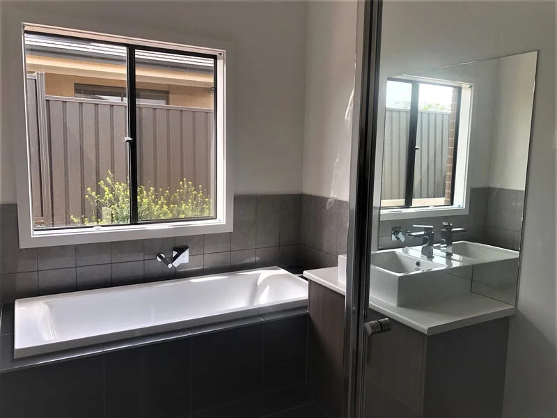 Additional image 7 of 64 Diamond Parade, Cobblebank VIC 3338