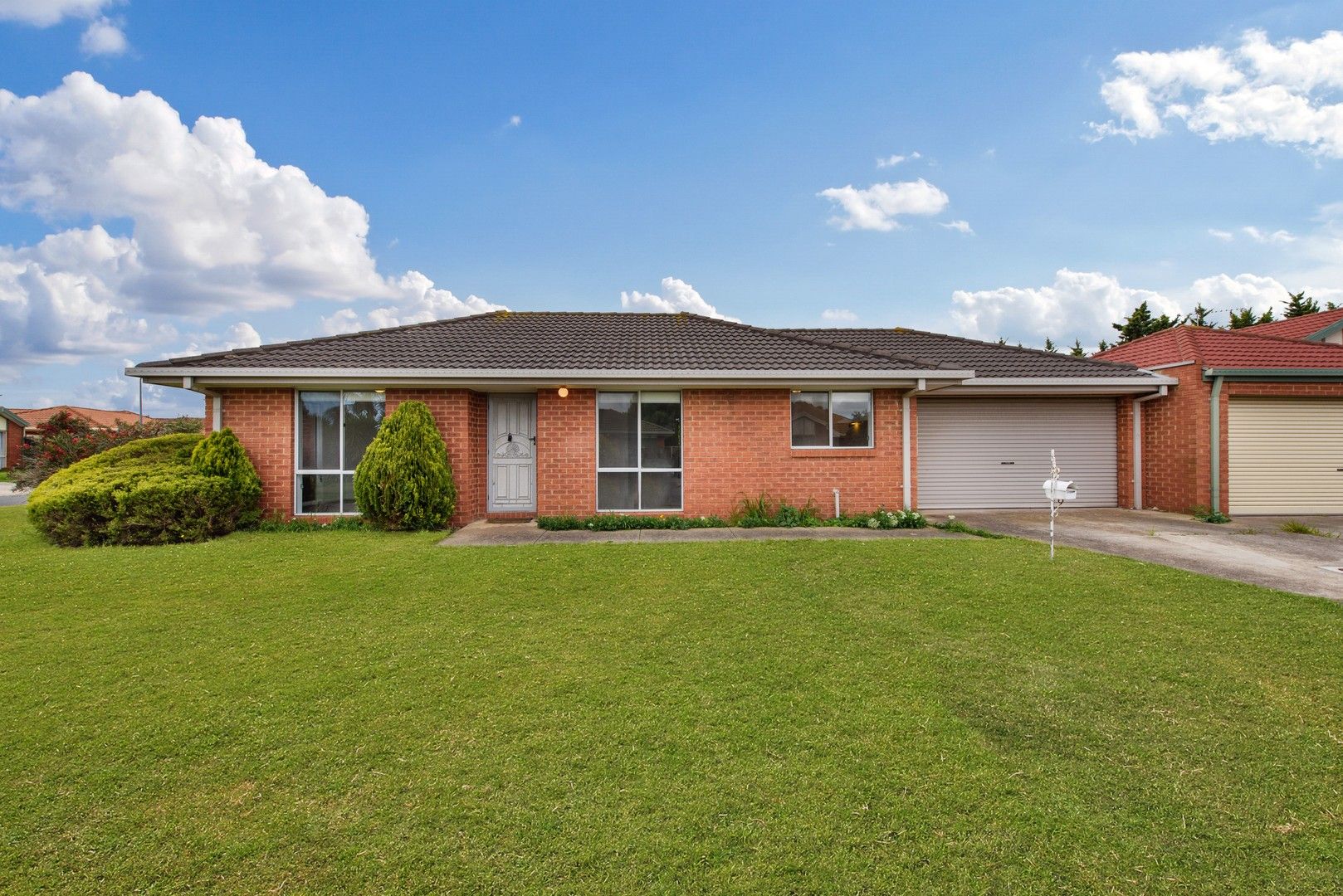 9 Varna Court, Hillside VIC 3037, Image 0