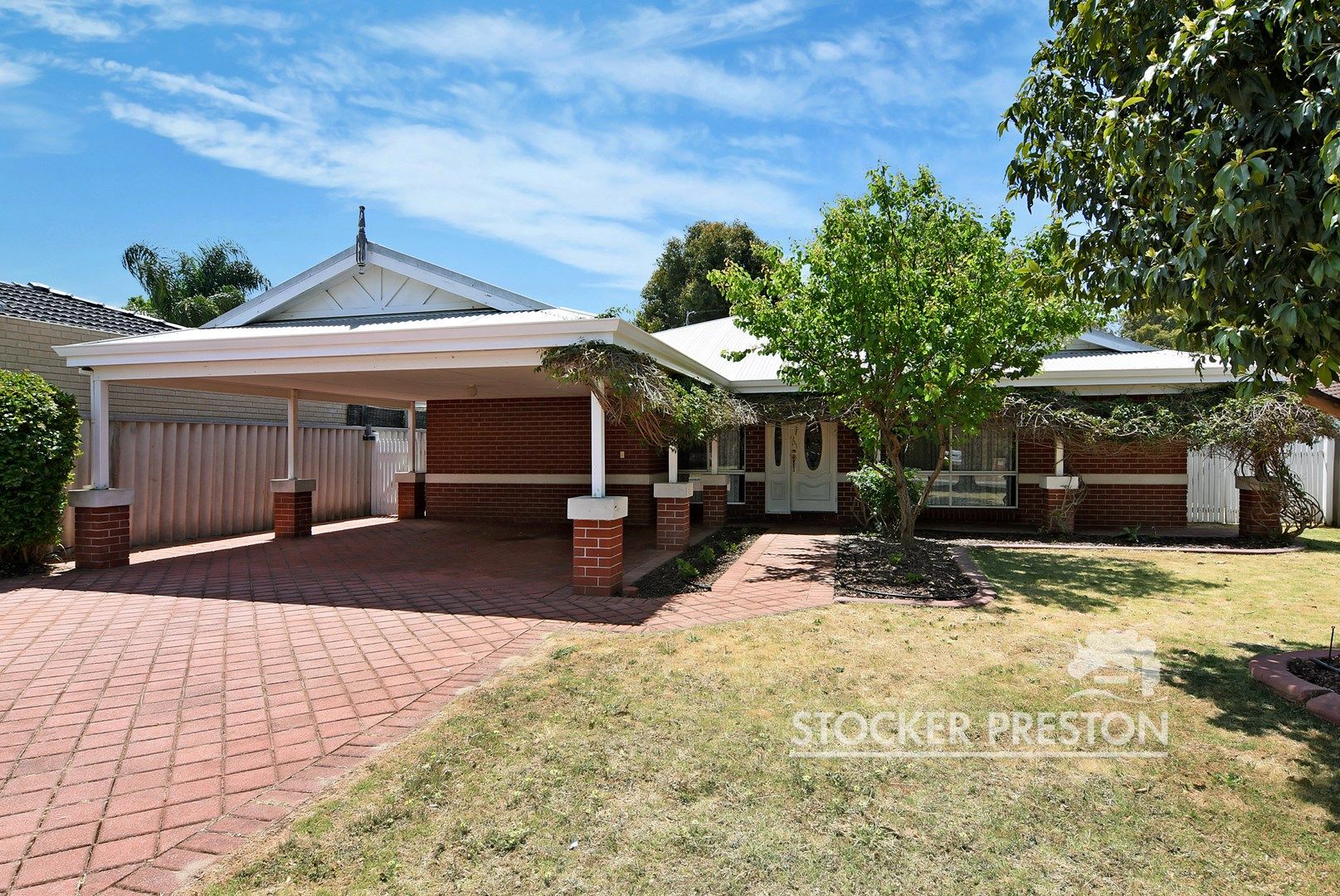 4 Christchurch Place, College Grove WA 6230, Image 0