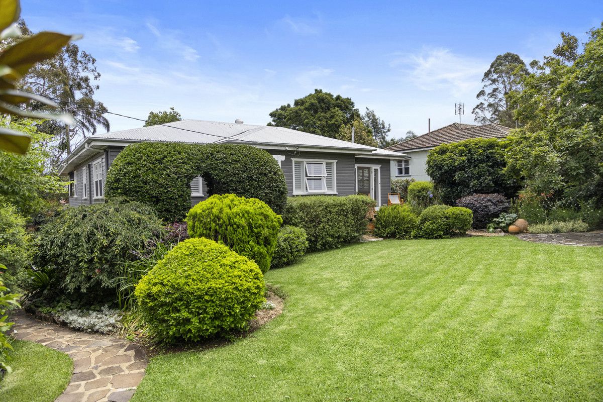 19 Mary Street, Mount Lofty QLD 4350, Image 2