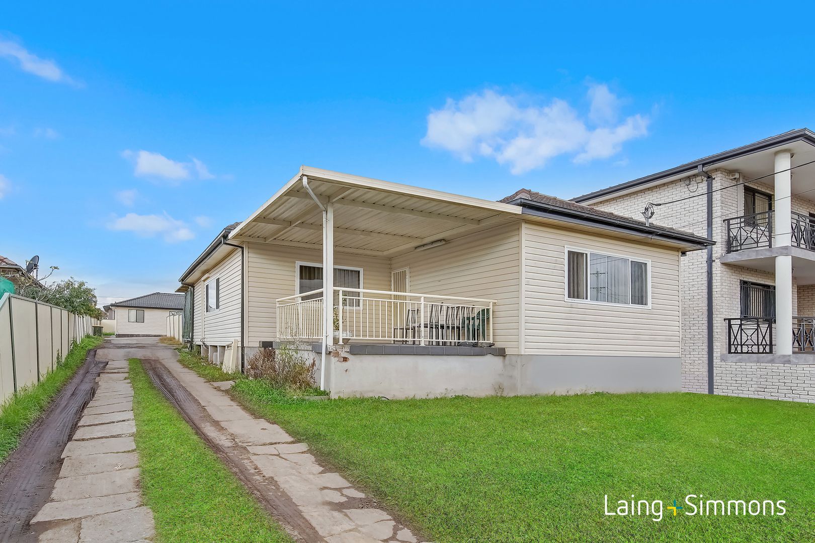 34 Broughton Street, Old Guildford NSW 2161