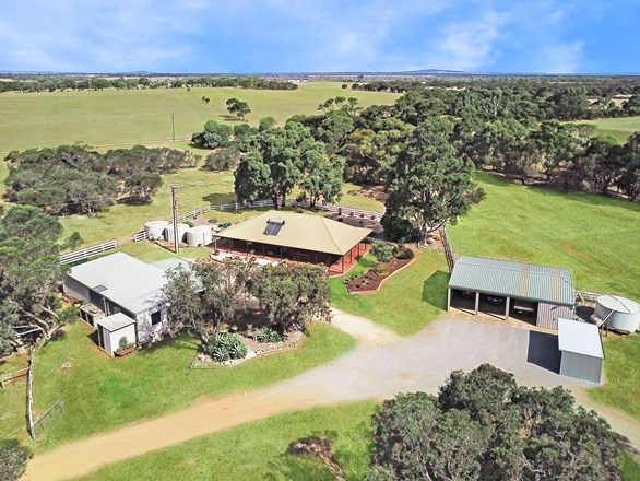 1959 Flinders Highway, Coomunga SA 5607