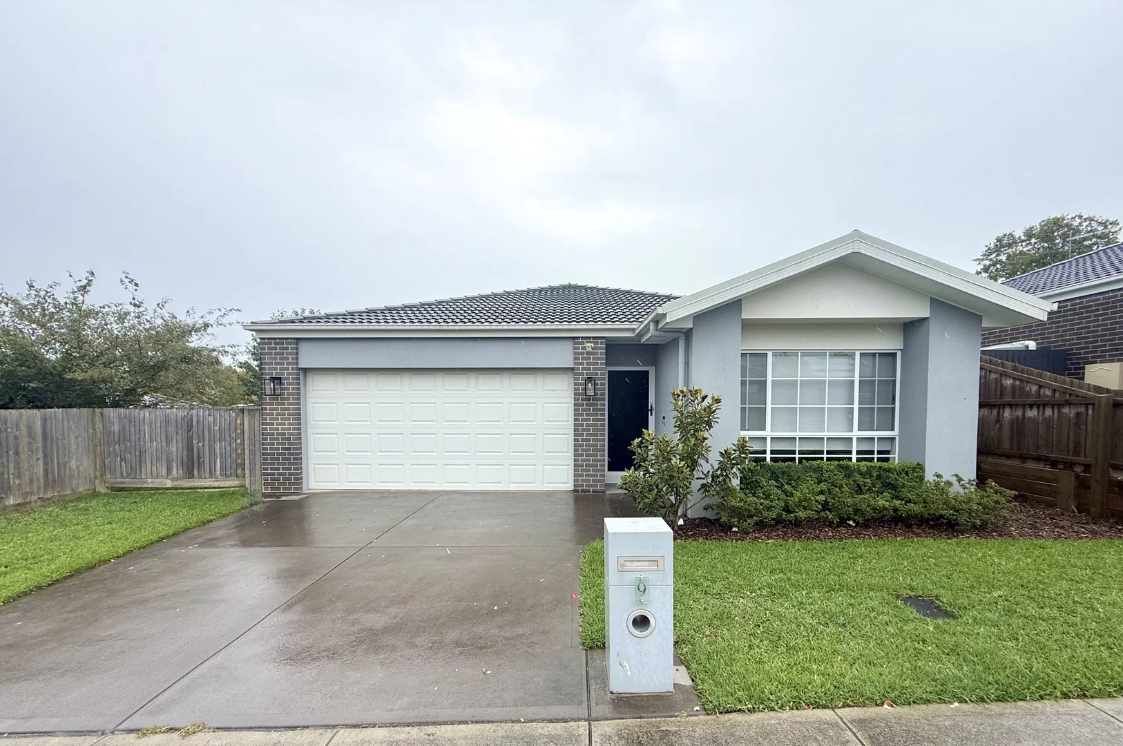 Primary image of 9 Blaxland Crescent, Warragul VIC 3820