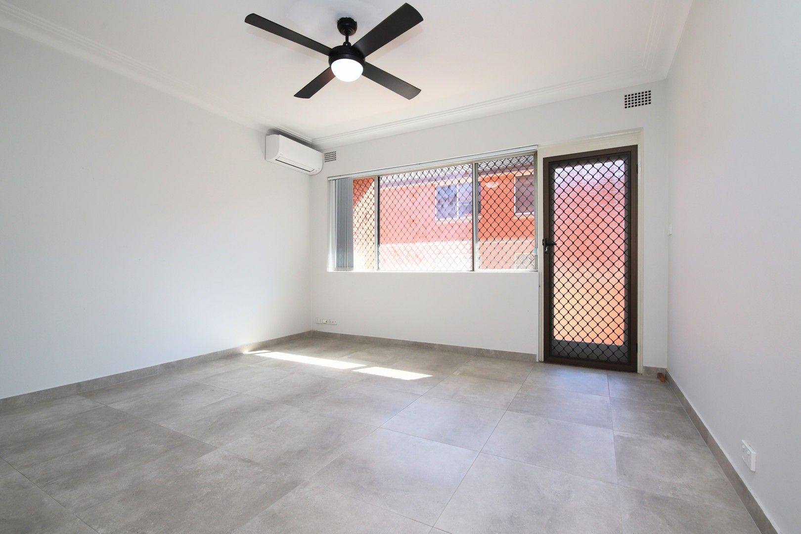 2 bedrooms House in 3/48 Fairmount Street LAKEMBA NSW, 2195