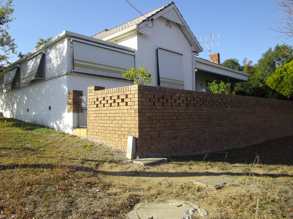 3 bedrooms House in 2 Liverpool Street COWRA NSW, 2794