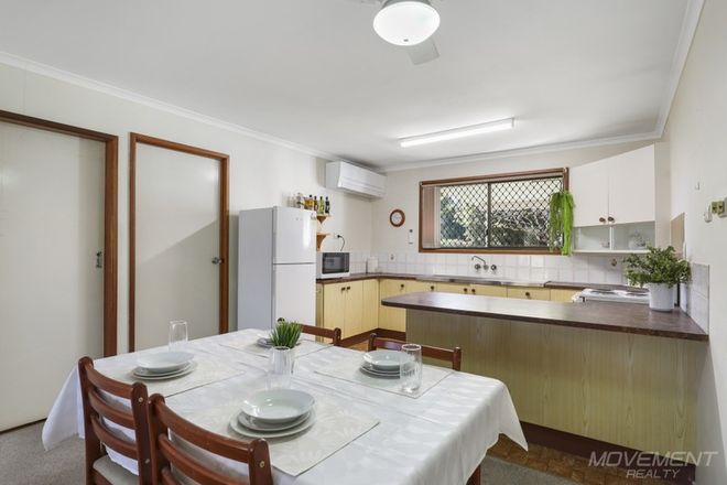 Picture of 2/16 Avondale Street, MORAYFIELD QLD 4506