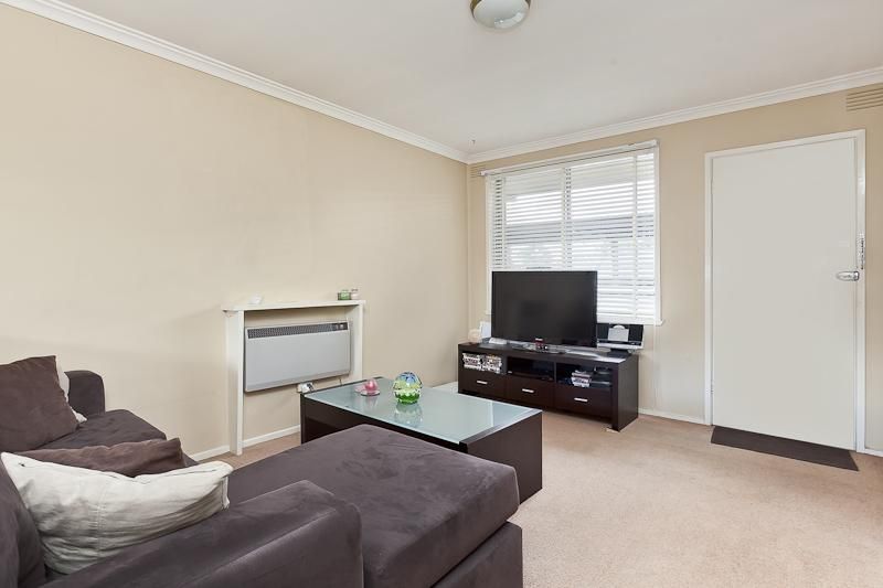 2and3/5 Windsor Street, HALLAM VIC 3803, Image 2