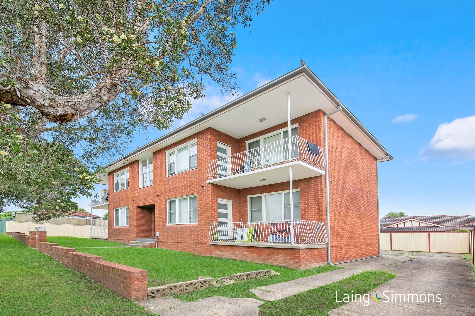 1 bedrooms Apartment / Unit / Flat in 4/5 Albert Street BERALA NSW, 2141