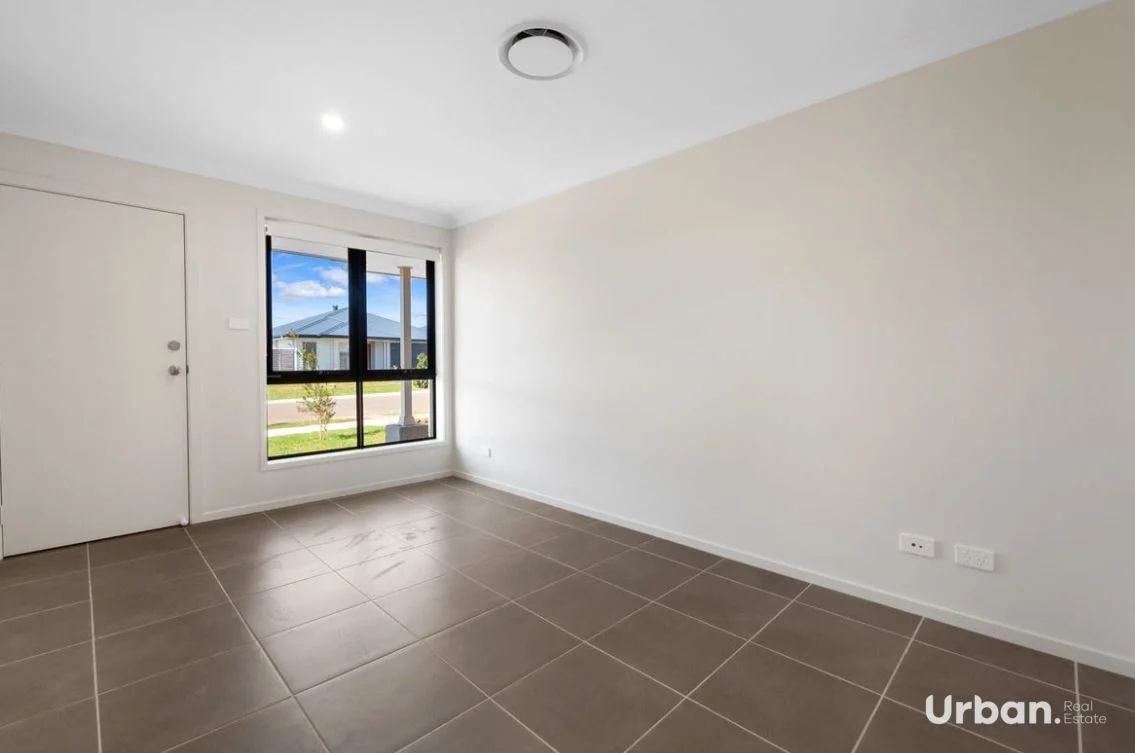 Additional image 4 of 2/6 Trevallyn Avenue, Lochinvar NSW 2321