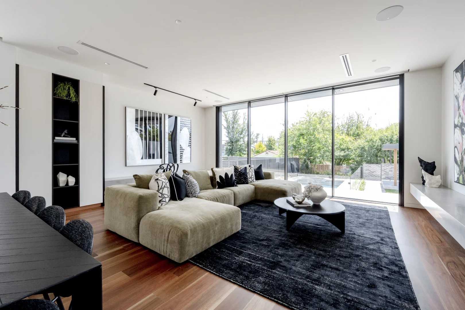 Additional image 7 of 71A National Circuit, Deakin ACT 2600