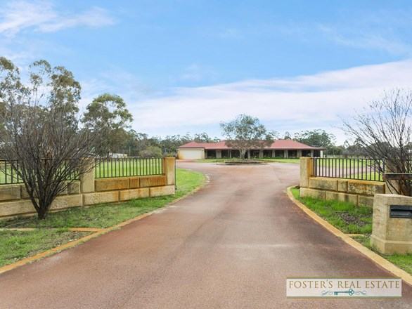 220 Kargotich Road, Oakford WA 6121