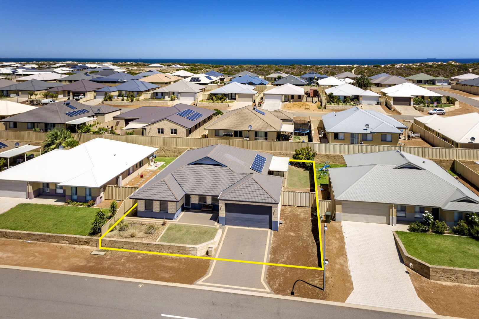 17 Barracuda Chase, Sunset Beach WA 6530, Image 1