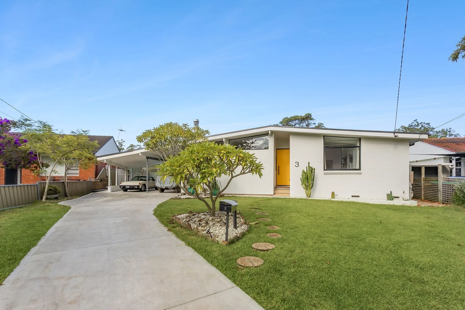 Primary image of 3 Annette Place, Belrose NSW 2085