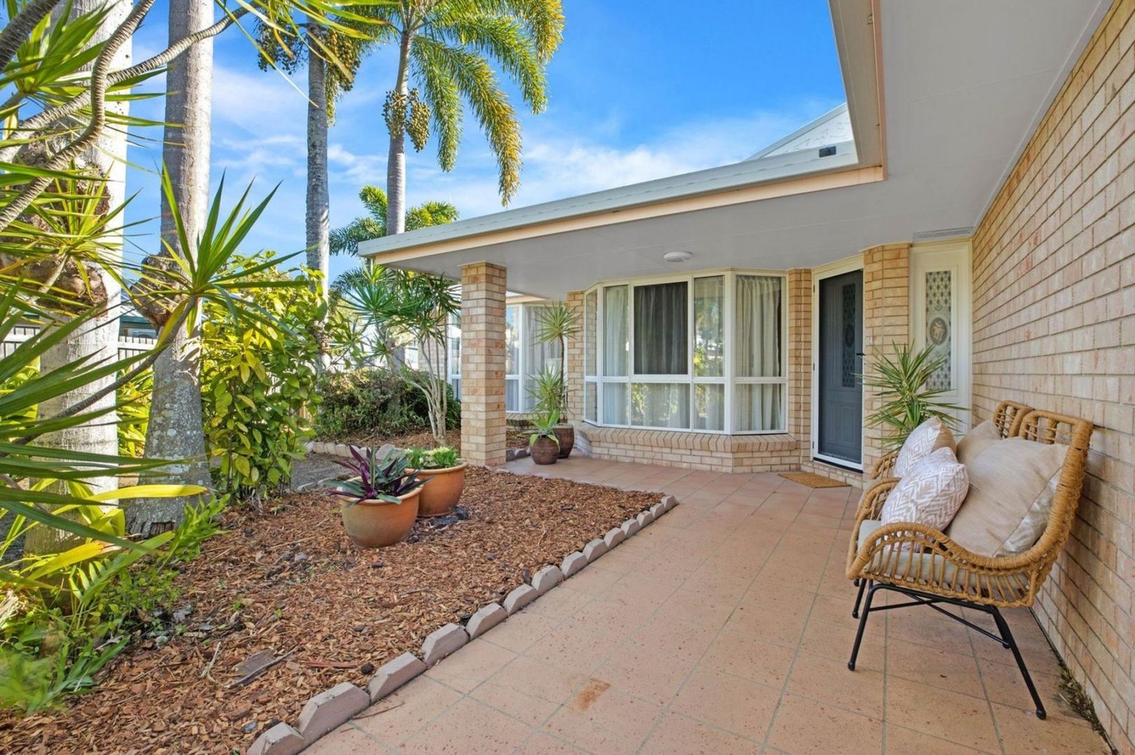 7 Dundee Court, Beaconsfield QLD 4740, Image 2