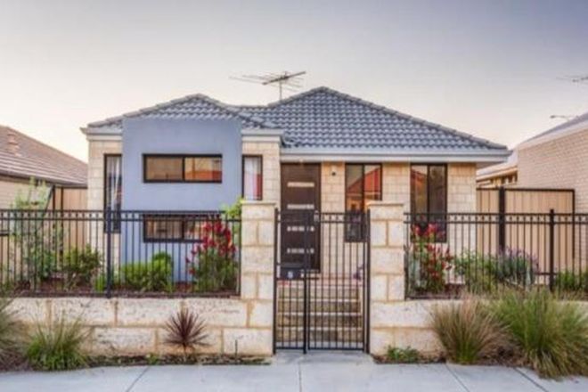 Picture of 7 Wallcliffe Gate, CARRAMAR WA 6031