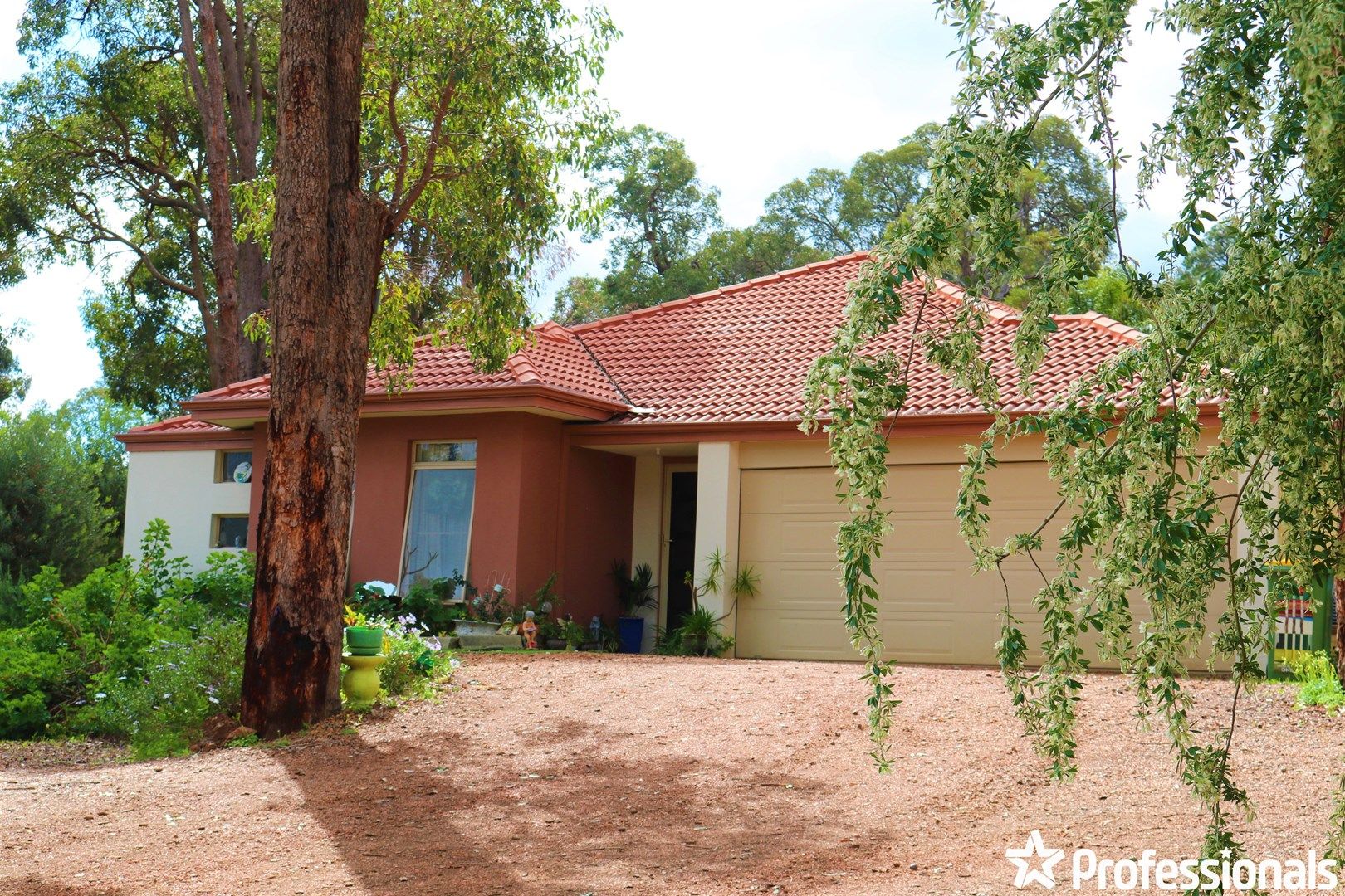 3 Urch Road, Roleystone WA 6111, Image 0