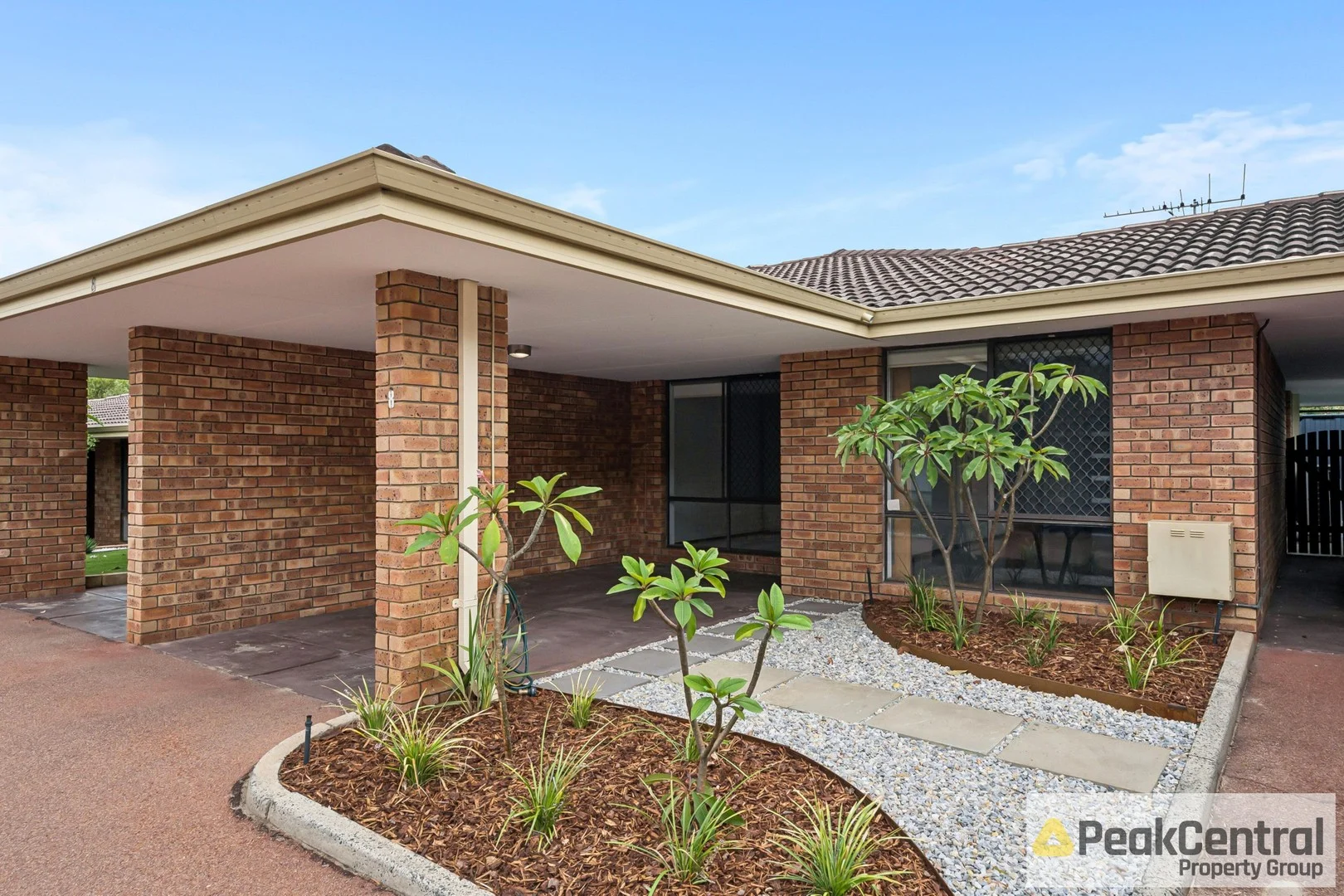 8/82-84 Waddell Road, Bicton WA 6157