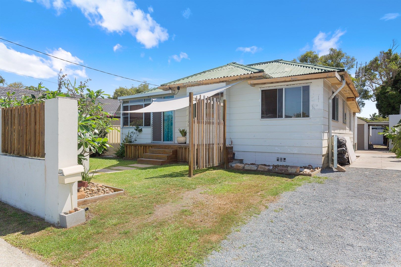 42 Morala Avenue, Runaway Bay QLD 4216, Image 0