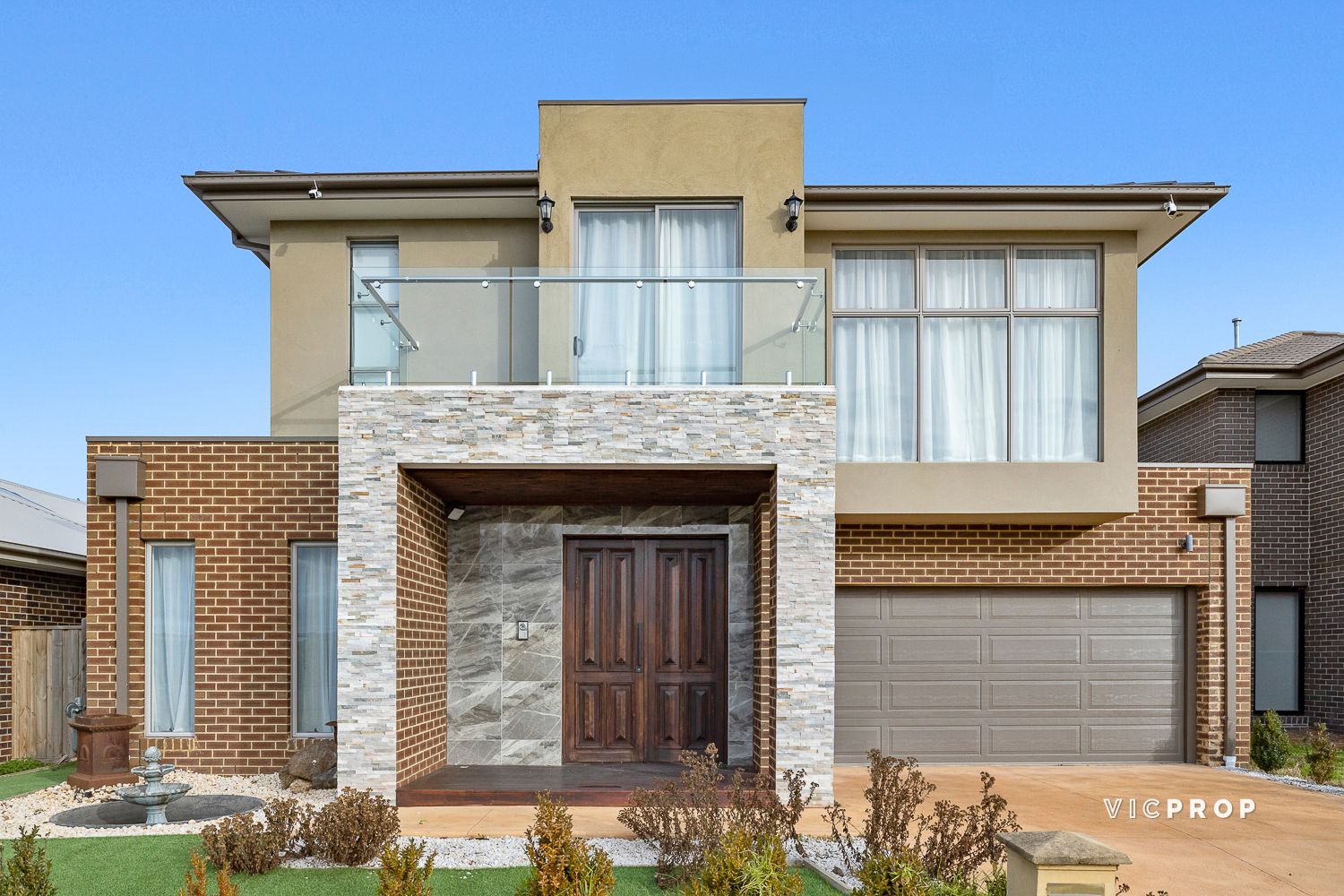 4 bedrooms House in 14 Bardini Street POINT COOK VIC, 3030