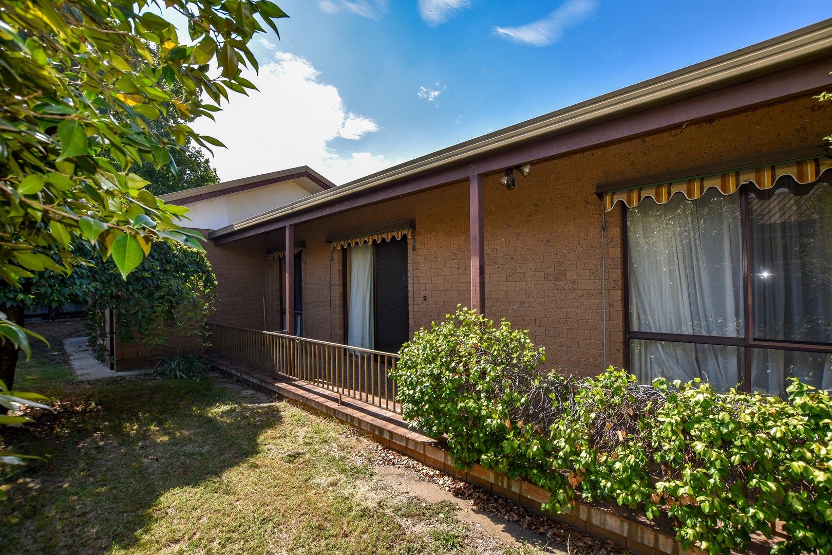 2/92 Standish Street, Myrtleford VIC 3737, Image 0