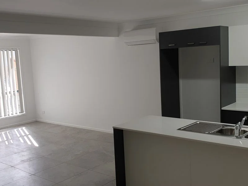 Additional image 4 of D/8 Saint Kilda court, Durack QLD 4077