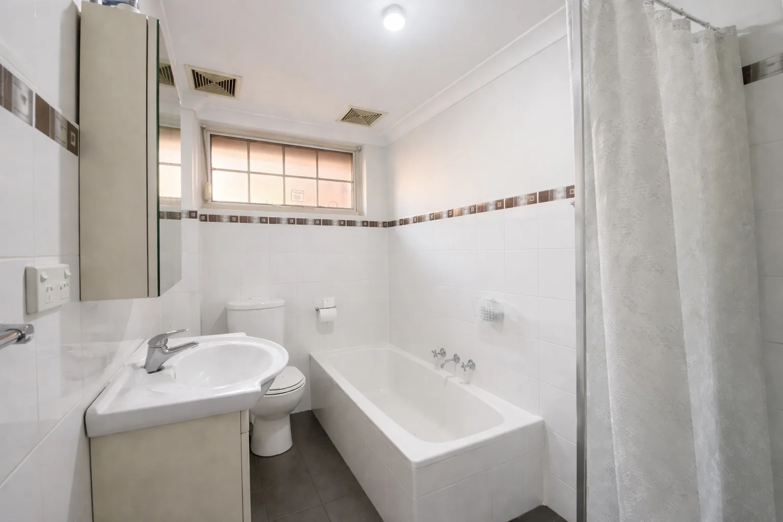 Additional image 5 of 6/121 Victoria Road, Punchbowl NSW 2196