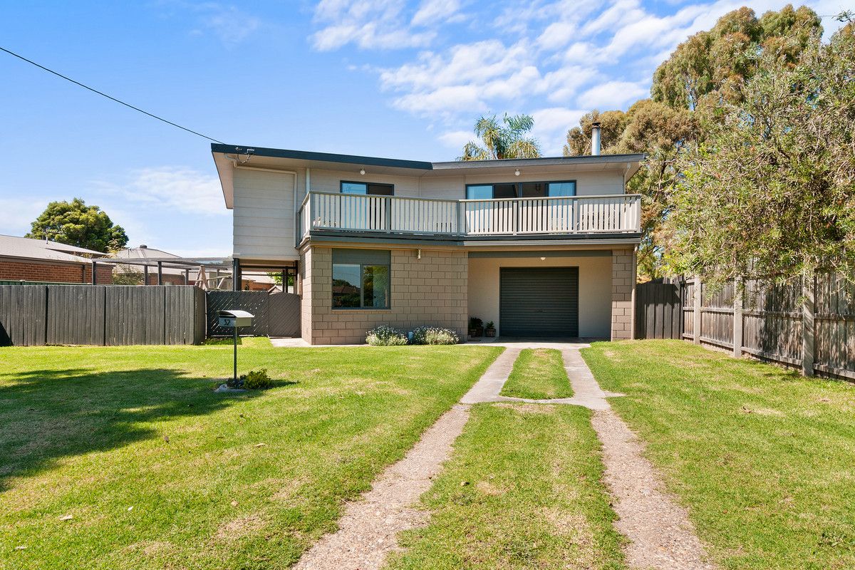 32 Fitzroy Street, Stratford VIC 3862, Image 0