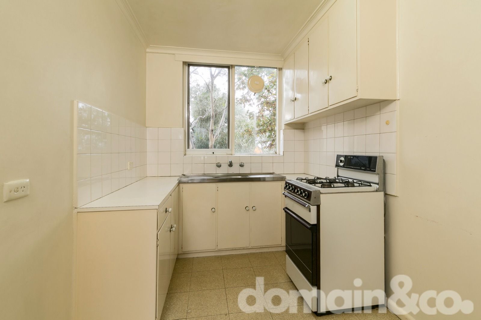 23/1 Duncraig Avenue, Armadale VIC 3143, Image 2