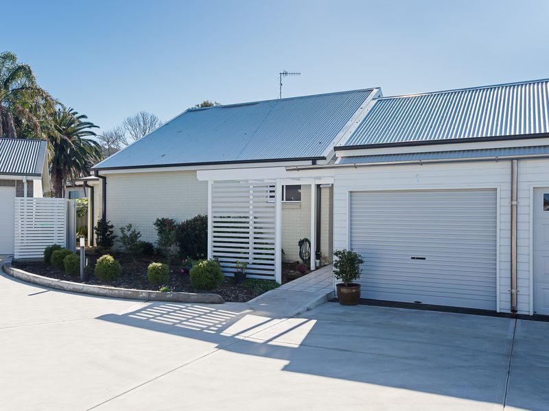 1/21 Seaman Avenue, Warners Bay Property History & Address Research