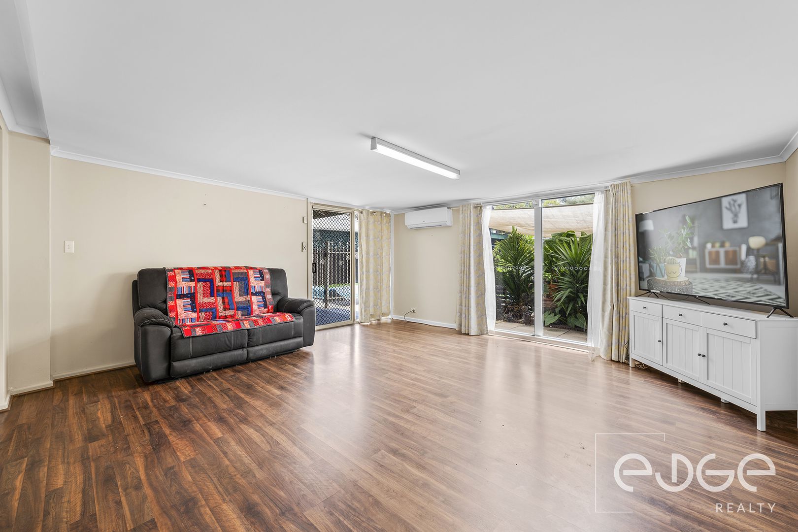 37 Potts Crescent, Burton SA 5110, Image 2