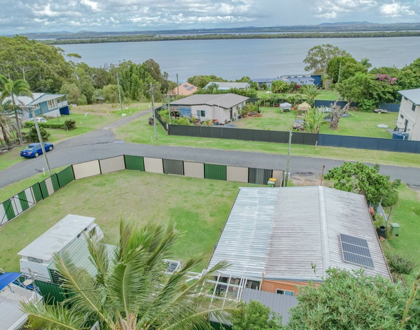 17 Panorama Avenue, Russell Island QLD 4184