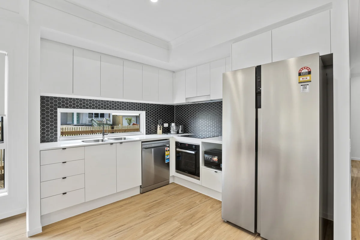 Additional image 10 of 1/36 Friendship Mews, White Rock QLD 4306