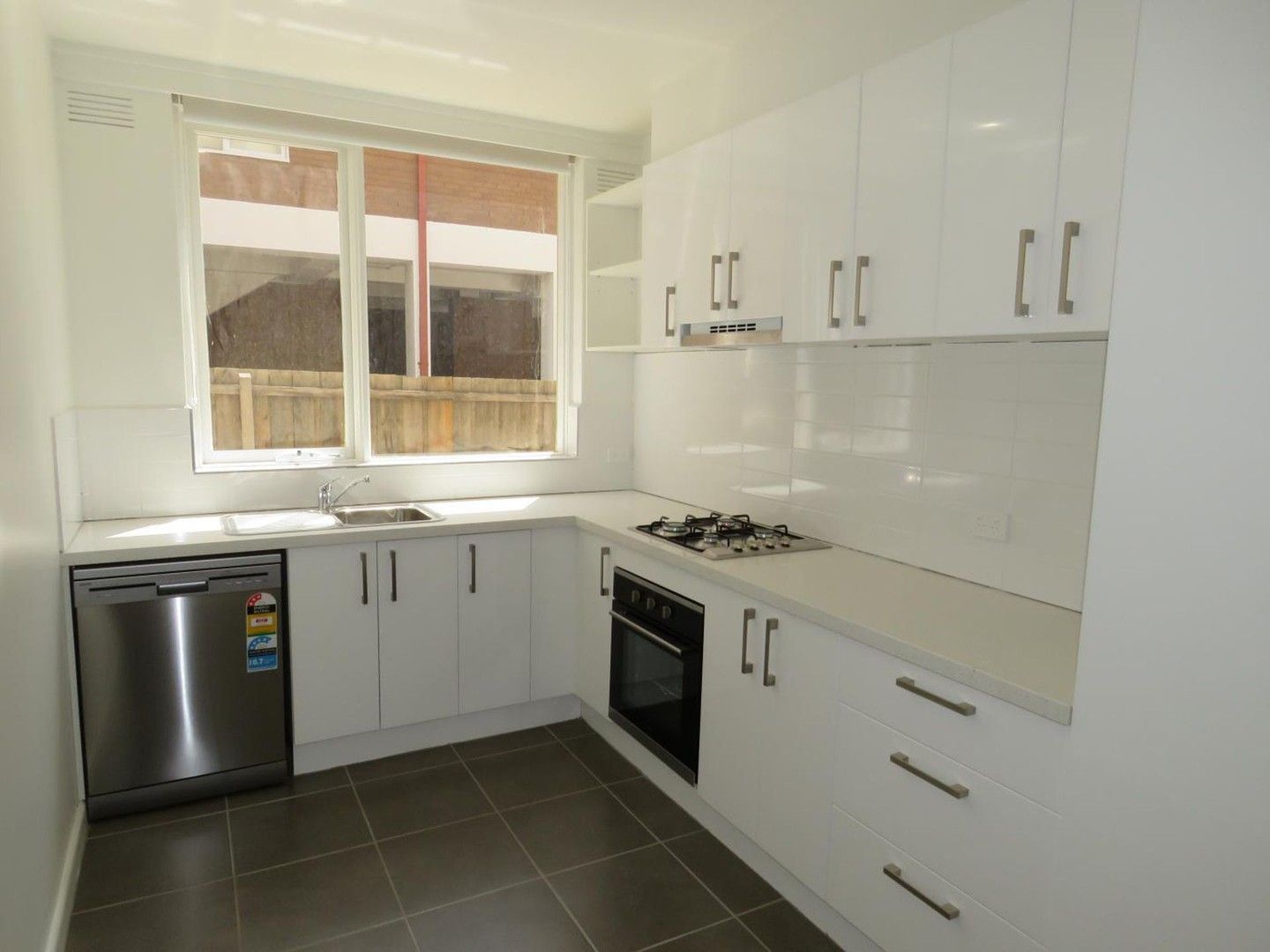 2 bedrooms Apartment / Unit / Flat in 2/22 Hughenden Road ST KILDA EAST VIC, 3183