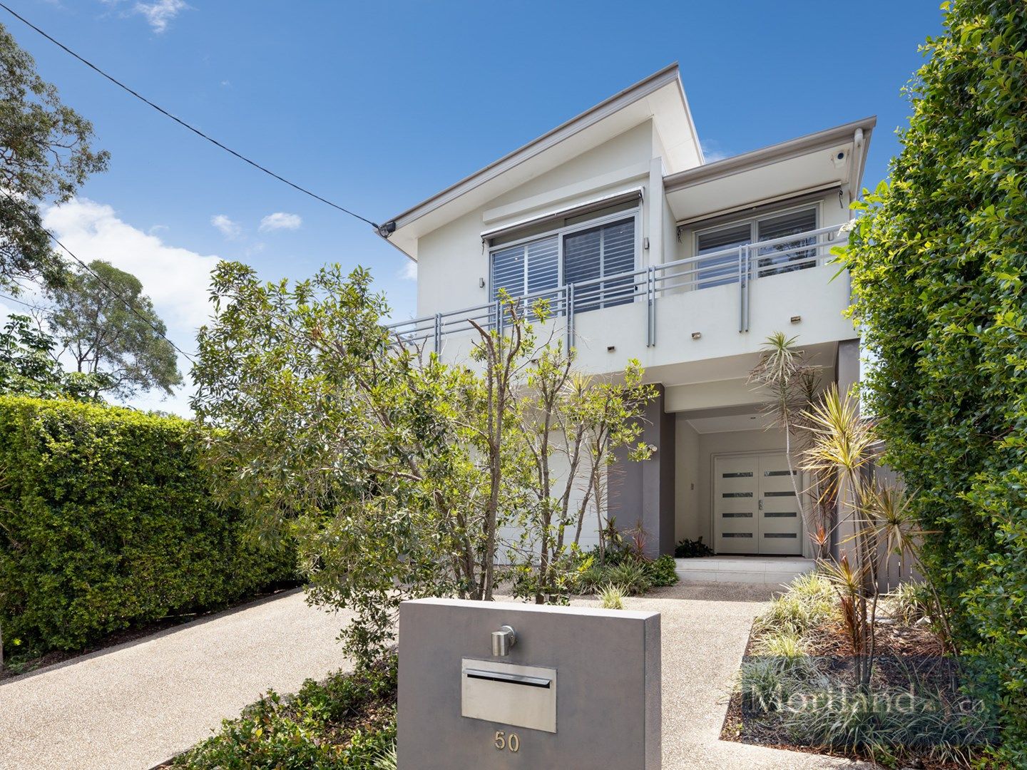 5 bedrooms House in 50 Ninth Avenue ST LUCIA QLD, 4067