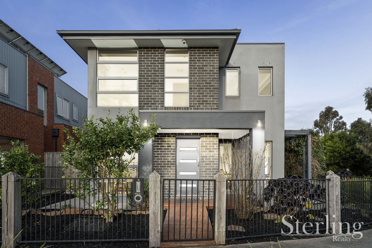 4 bedrooms House in 14 Royal Circuit POINT COOK VIC, 3030