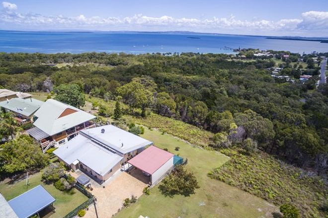 Picture of 43 Rainbow Crescent, DUNWICH QLD 4183