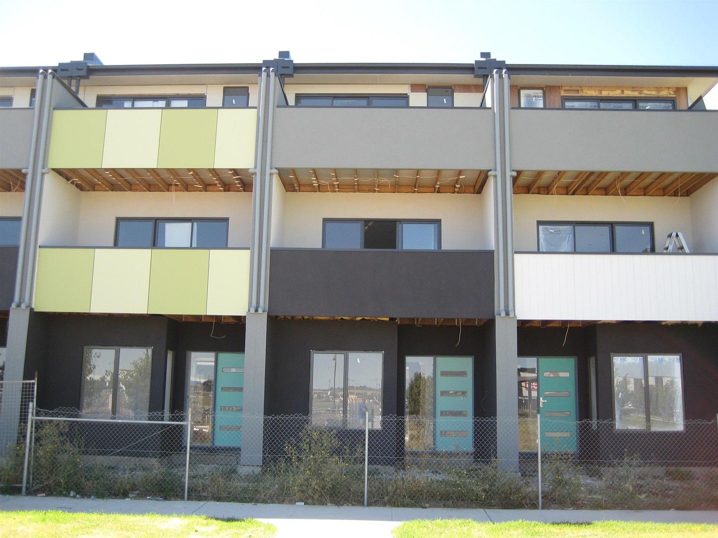 2 bedrooms Apartment / Unit / Flat in 3/41 furlong Street CRAIGIEBURN VIC, 3064