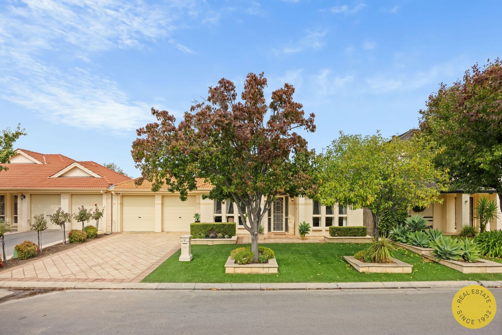 5 Alexander Court, Novar Garden Property History & Address Research