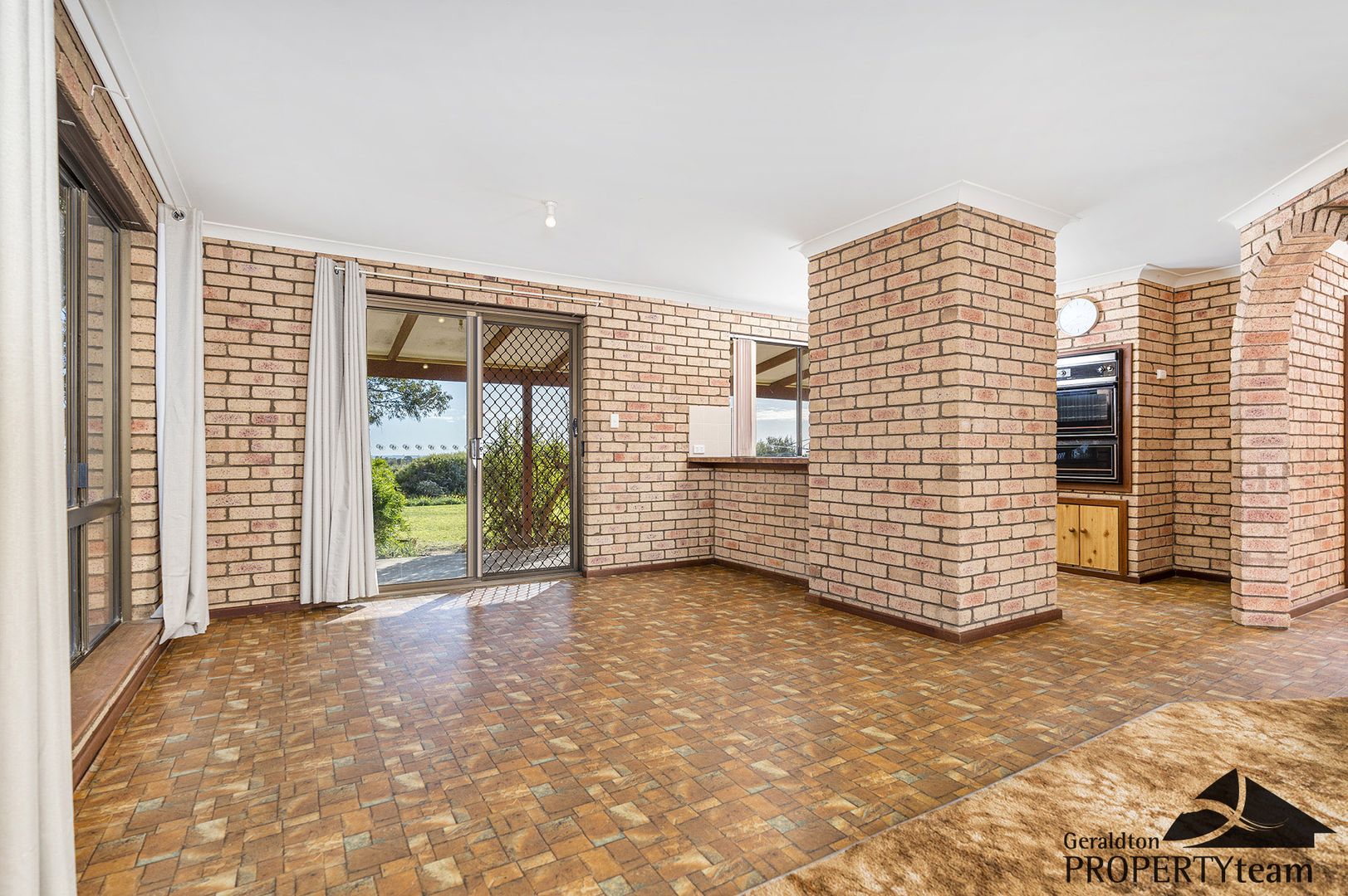 209 David Road, Waggrakine WA 6530, Image 1