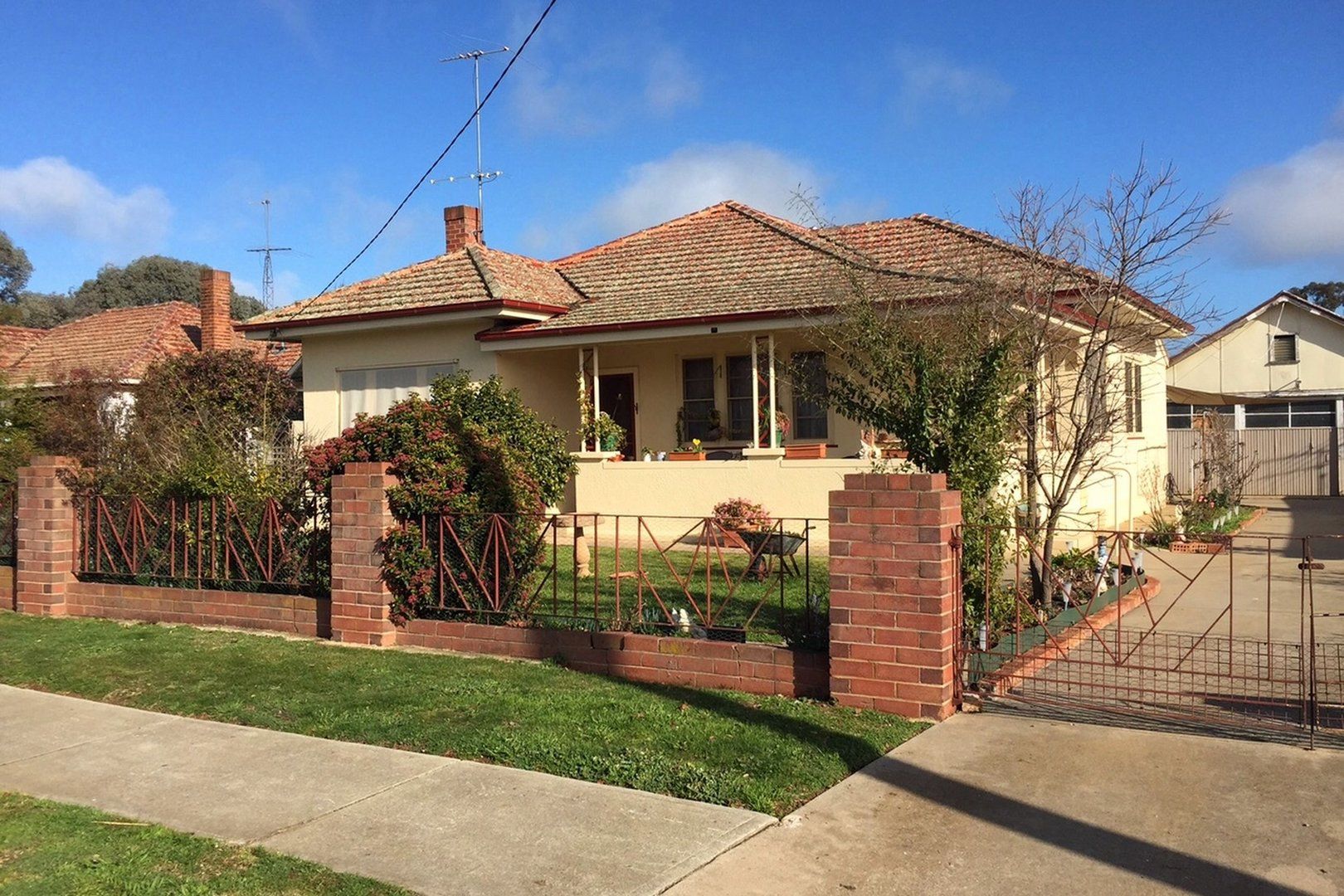 9 Commercial Street, Walla Walla Property History & Address Research