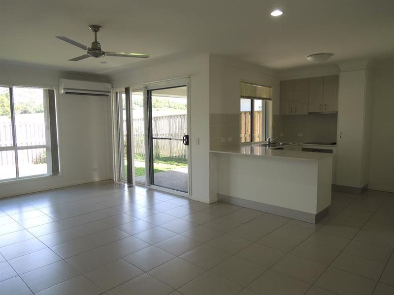 59 Scarborough Cir, Blacks Beach QLD 4740, Image 1