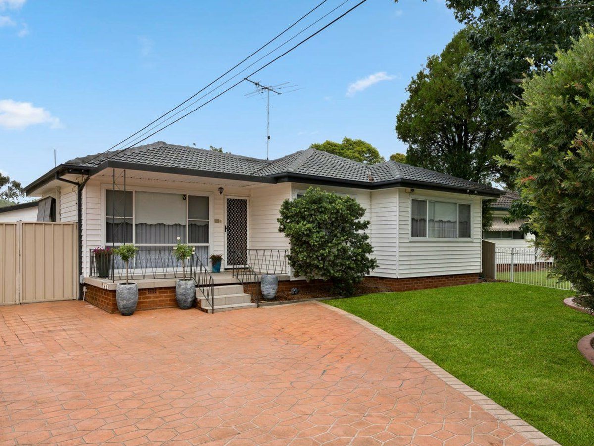 3 bedrooms House in 3 Barook Place MOUNT PRITCHARD NSW, 2170