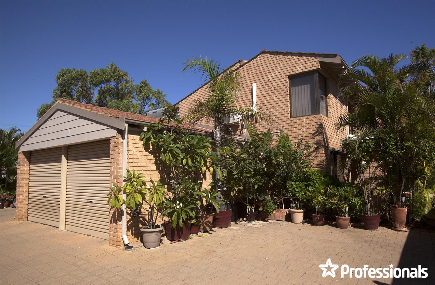 2 bedrooms Townhouse in 11/198 Chapman Road BERESFORD WA, 6530