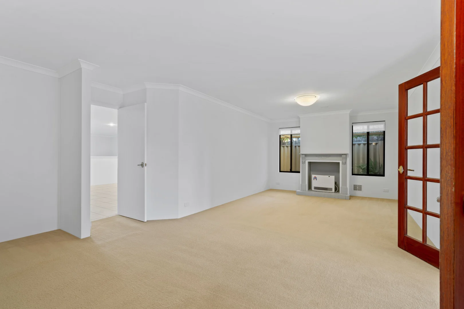 Additional image 10 of 4 Balmoral Parade, Halls Head WA 6210