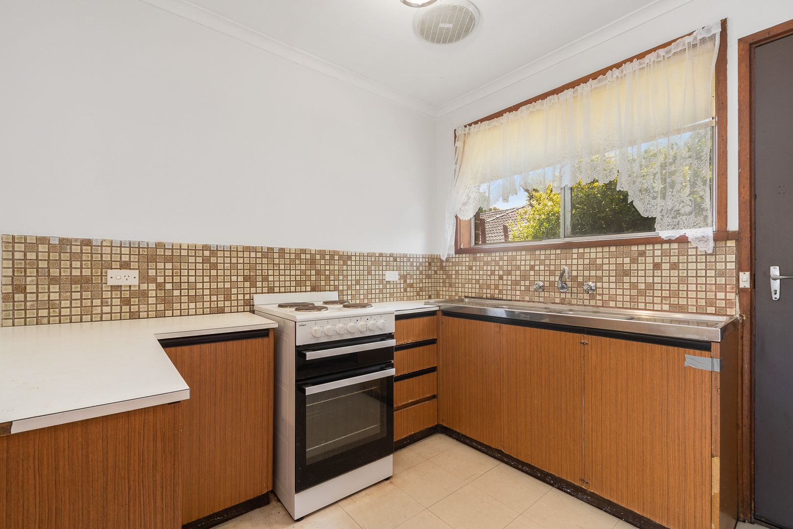 3/12-14 Nursery Avenue, Frankston VIC 3199, Image 2